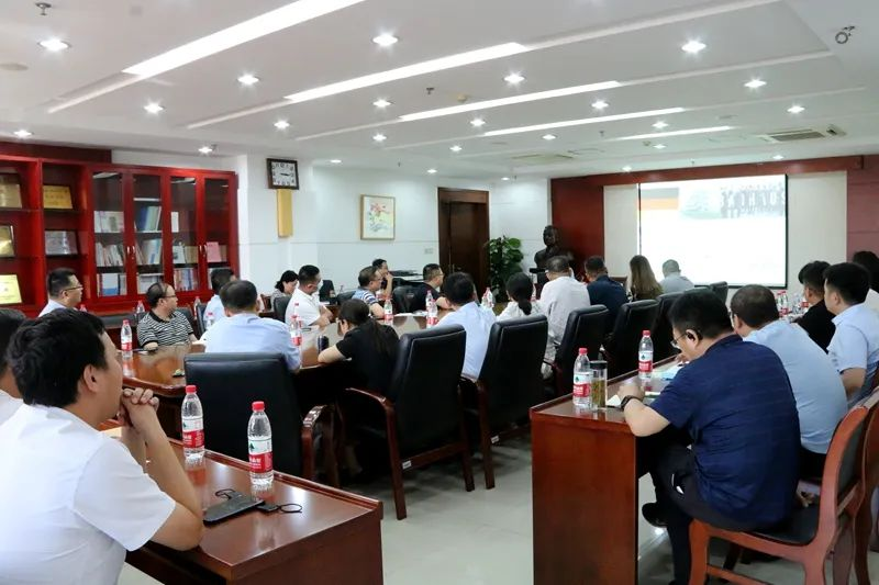 (lin)(hu)M(zhun)}v